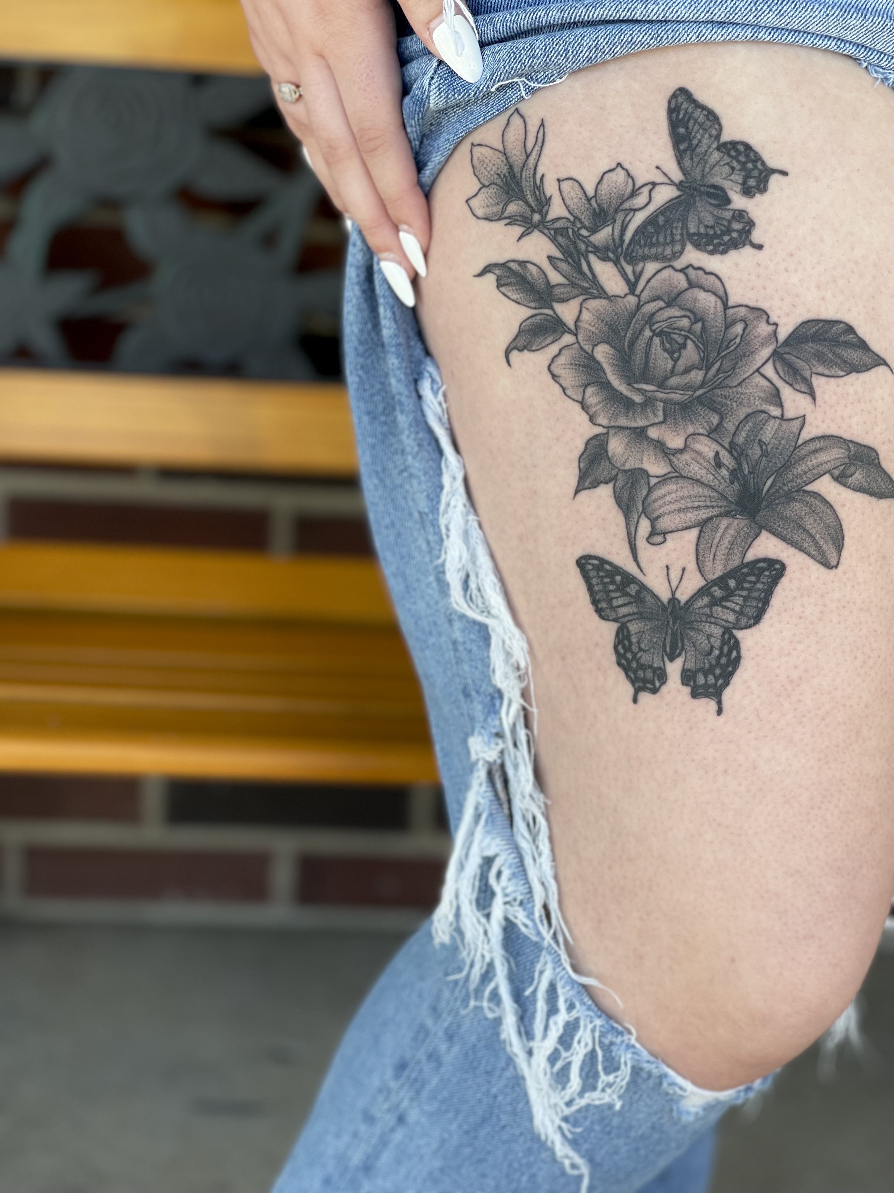 Tattoo portfolio piece by @luckyseventattooco