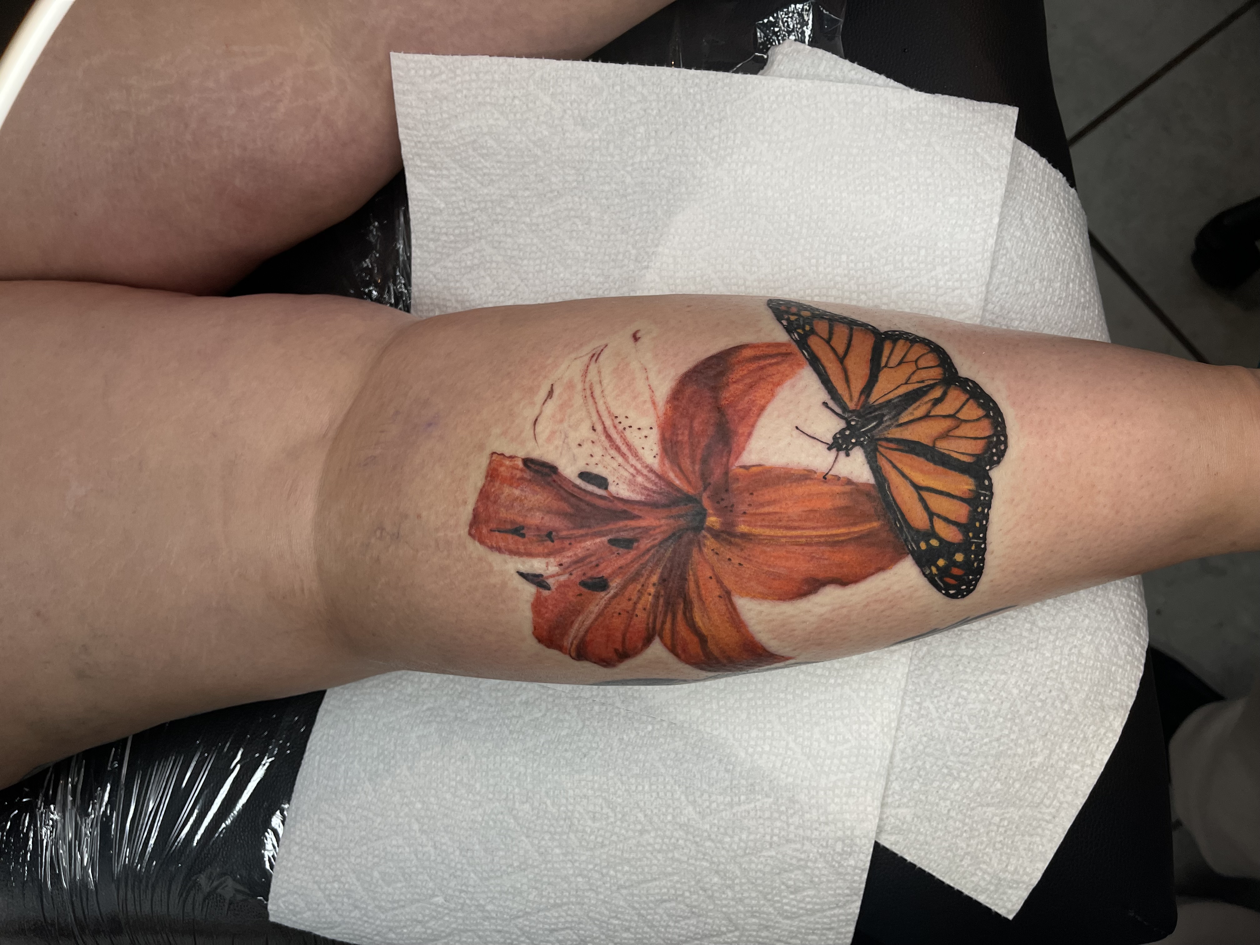 Tattoo portfolio piece by @luckyseventattooco